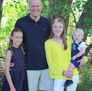 Meet your Posher, Joshua stretch